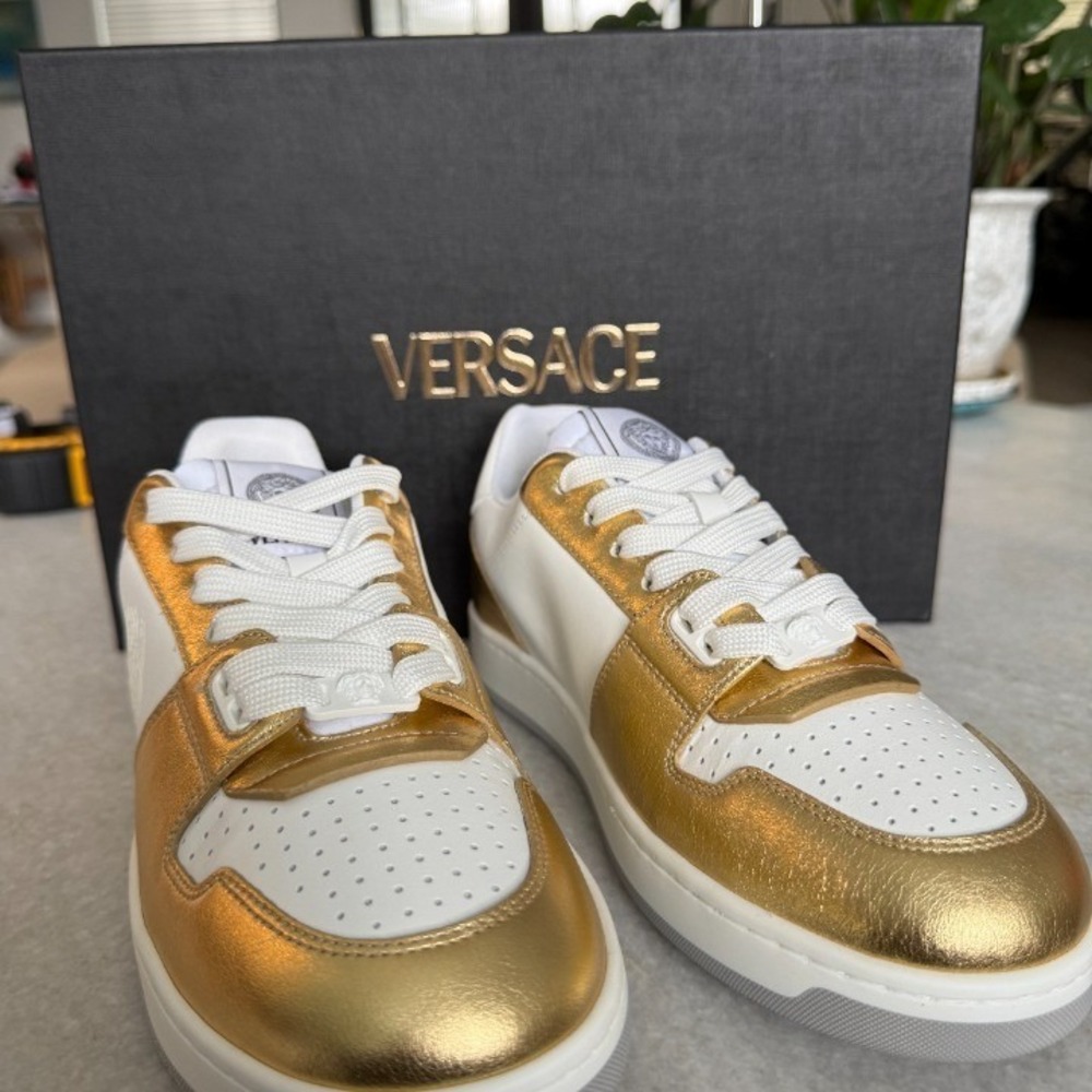 Versace Medusa Gold/White Leather Women's Sneaker Shoe, 1014316, sz 37.5 - Picture 2 of 10